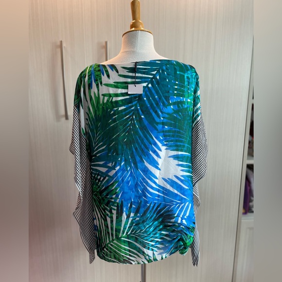 Calvin Klein blouse size Large. Tropical print with flowing fabric NWT. - Picture 3 of 8